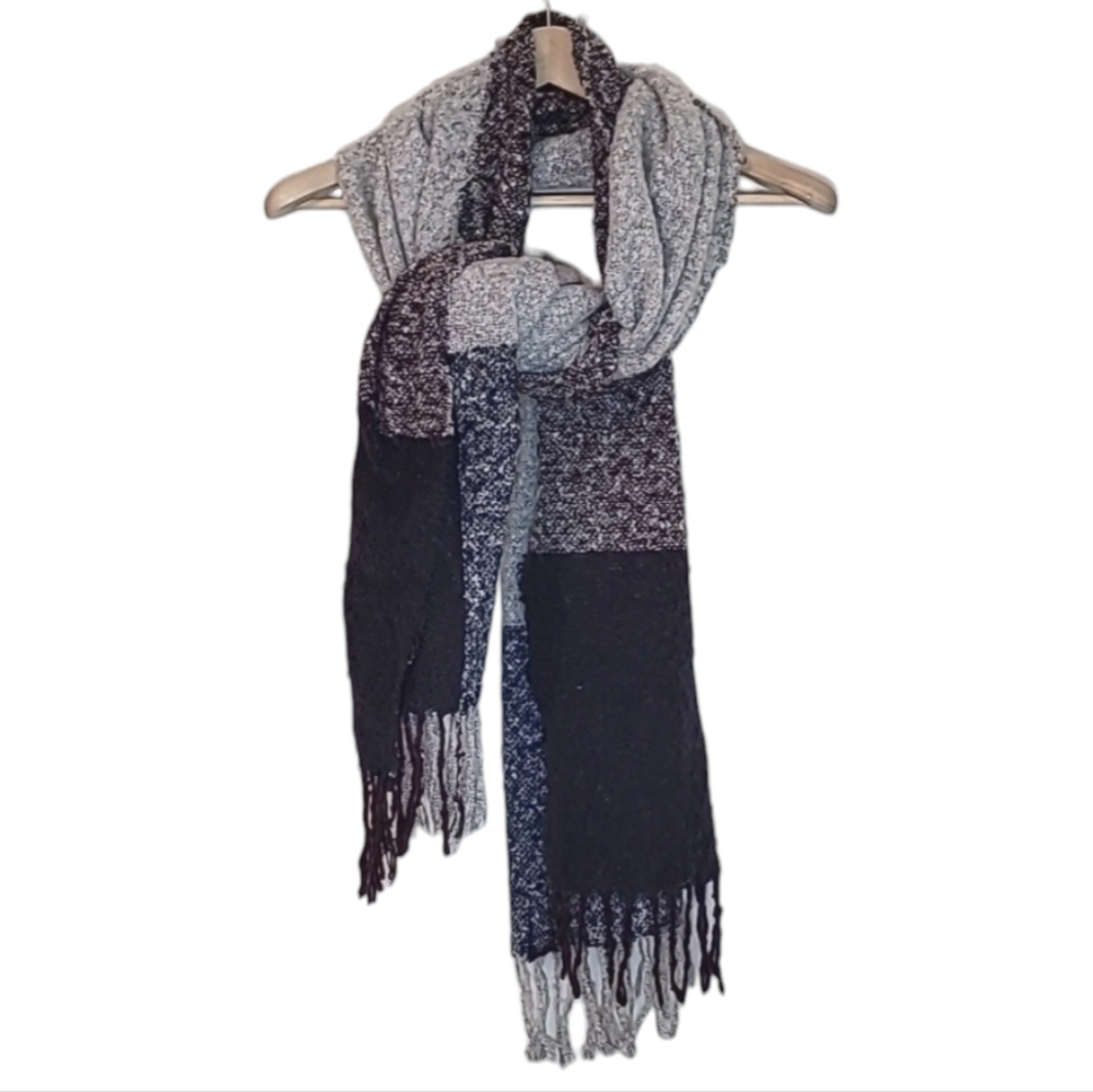 NWOT | Color Block Scarf
